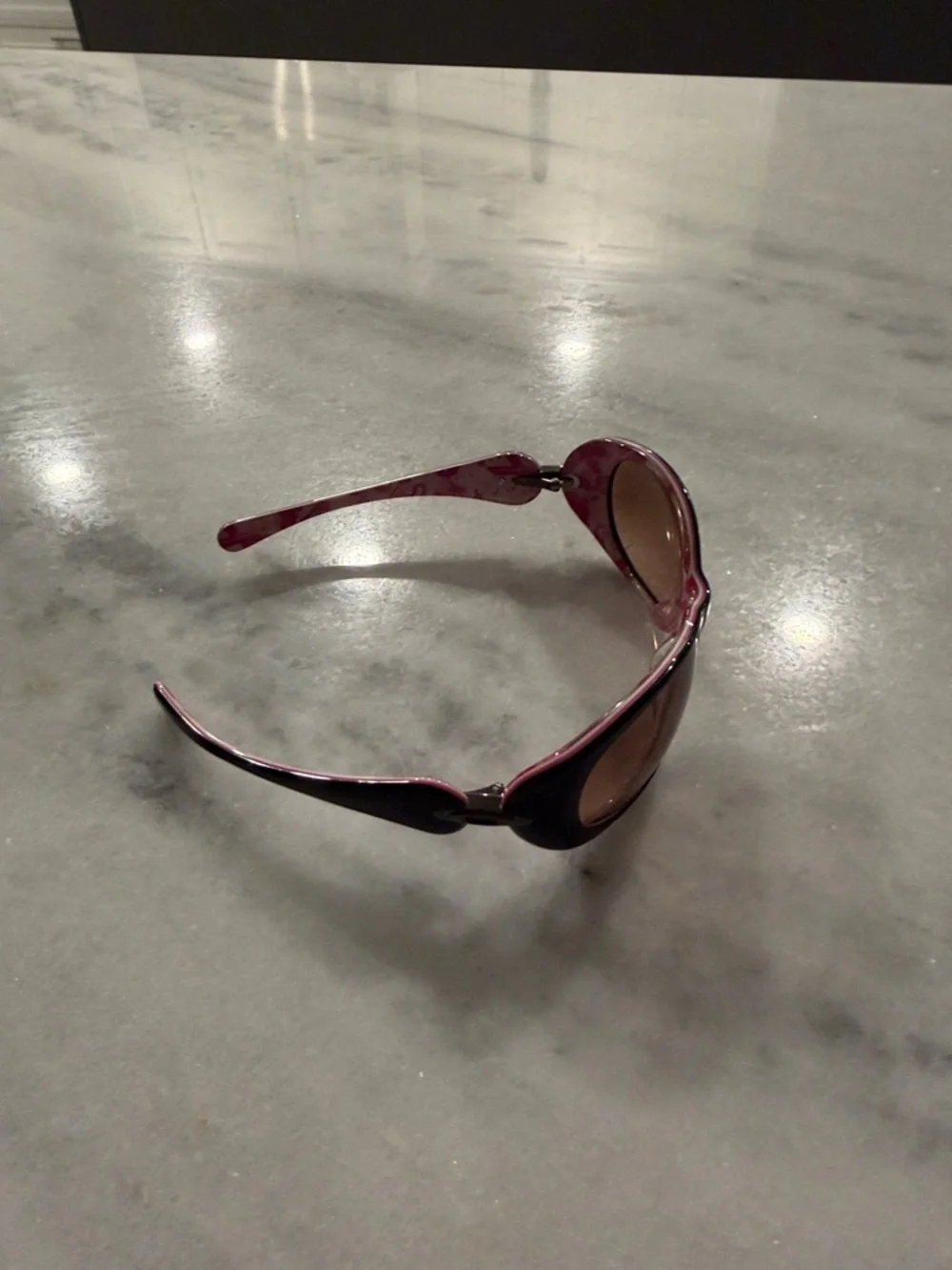 Oakley Women’s Pink and Black Frame Sunglasses with Brown Lenses - Picture 3 of 5